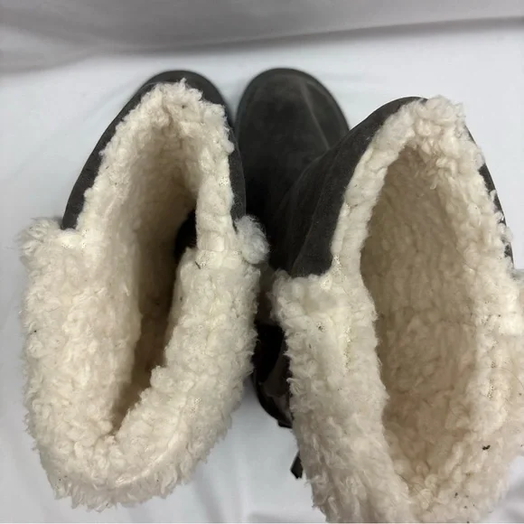 Muk Luks Melba Women’s Boots Size 10 Gray Booties Sherpa Line Gray Back Lace Up - Picture 6 of 12